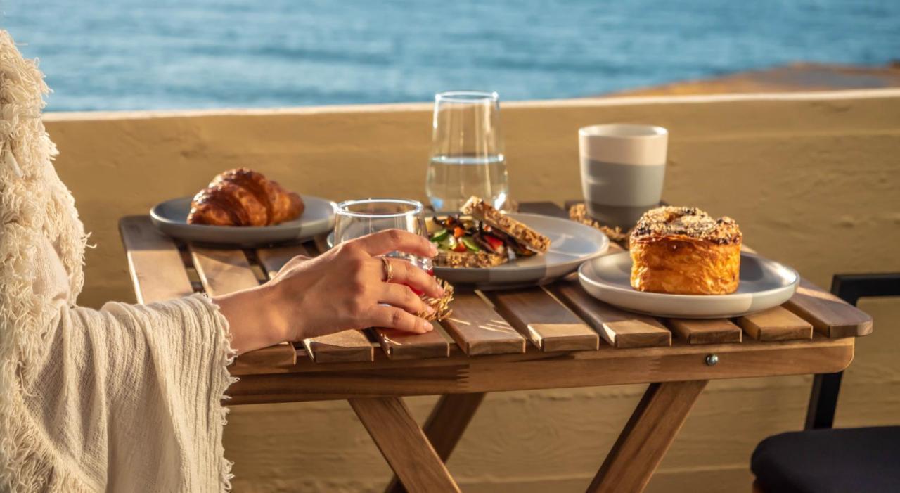 Mare Blue Bliss By 8essentially Heraklion (Crete)
