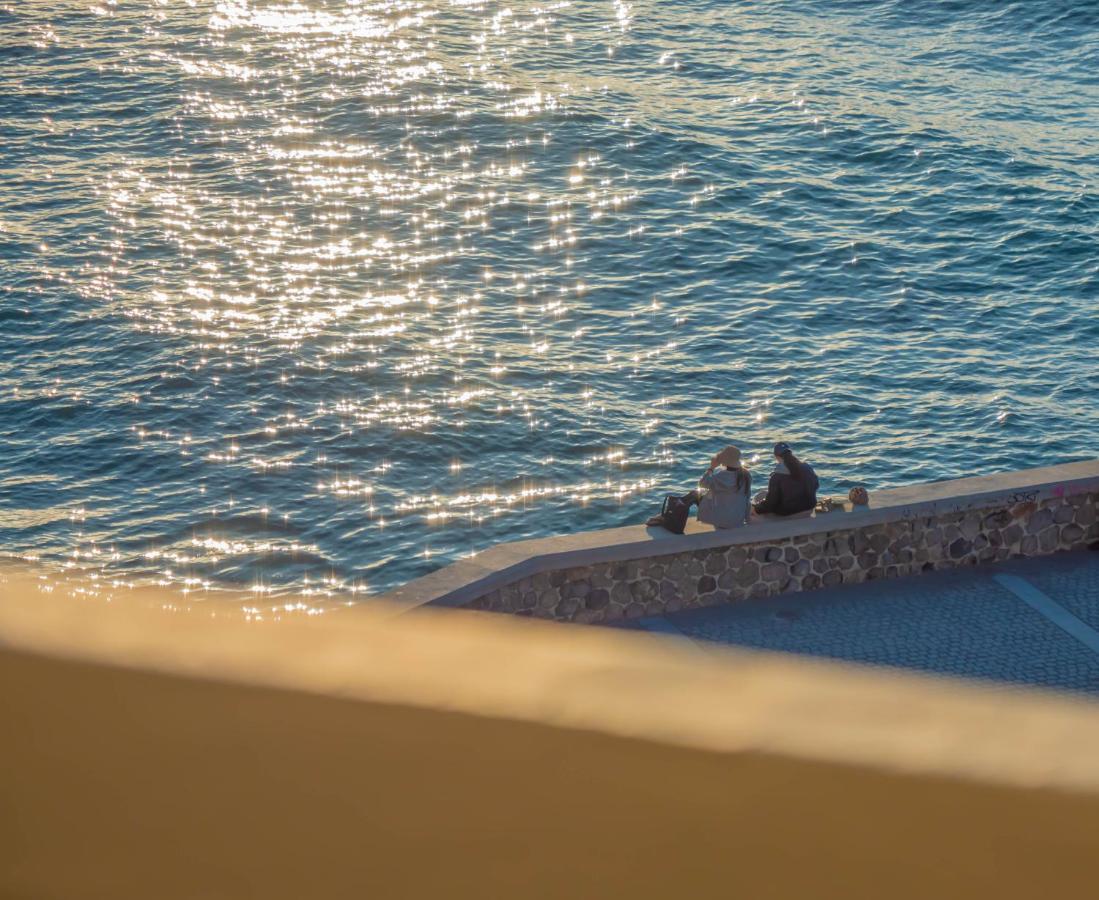 Mare Blue Bliss By 8essentially Apartment